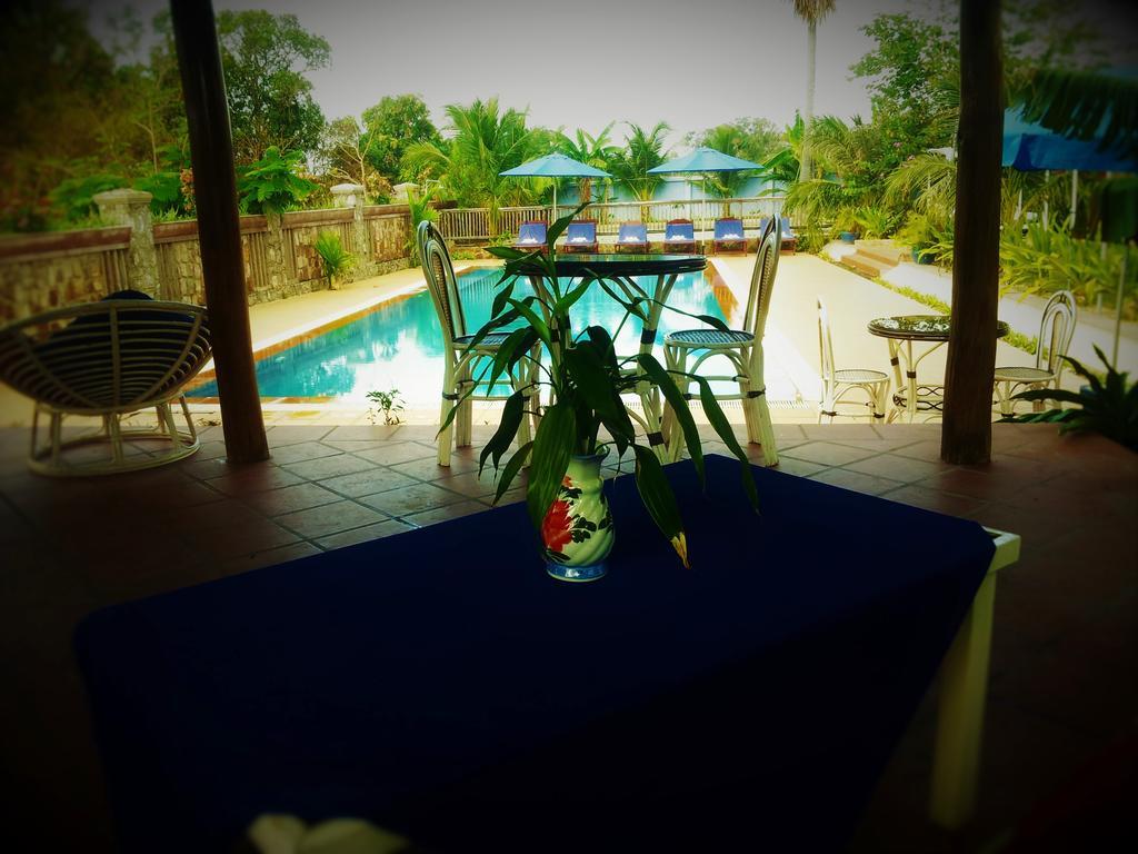 Au Paradis Bleu Kep Exterior foto